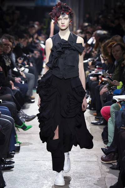 Look 25